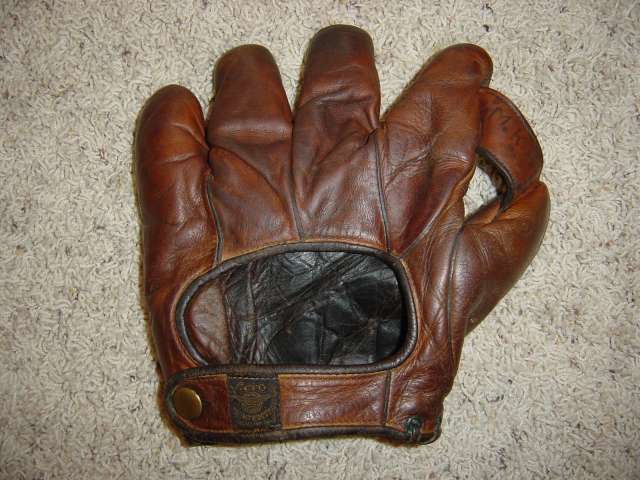 Victor, Wright & Ditson 1 Inch Web Back